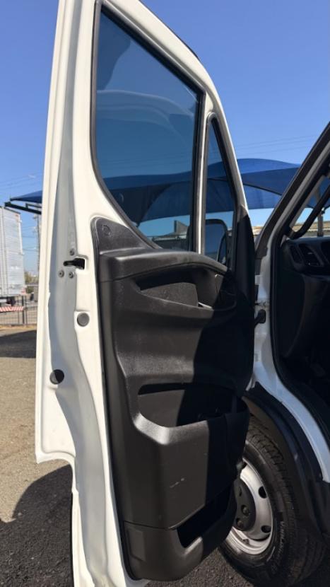 IVECO Daily 3.0 16V 35-160 TURBO DIESEL INTERCOOLER CABINE SIMPLES, Foto 7