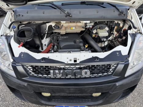 IVECO Daily 3.0 16V 35-S14 TURBO DIESEL INTERCOOLER CHASSI CABINE, Foto 8