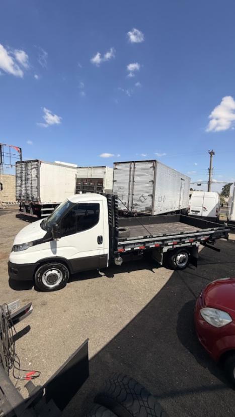 IVECO Daily 3.0 16V 35-160 TURBO DIESEL INTERCOOLER CABINE SIMPLES, Foto 3