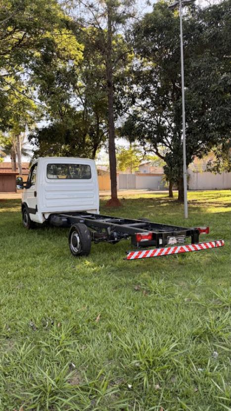 IVECO Daily 3.0 16V 35-S14 TURBO DIESEL INTERCOOLER CHASSI CABINE, Foto 10