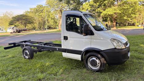 IVECO Daily 3.0 16V 35-S14 TURBO DIESEL INTERCOOLER CHASSI CABINE, Foto 12