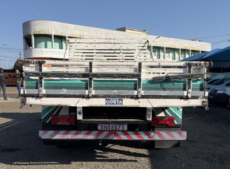 IVECO Daily 30-130 2.3 CABINE SIMPLES DIESEL, Foto 4