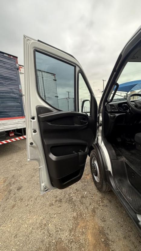 IVECO Daily 35-150 CABINE SIMPLES DIESEL, Foto 11