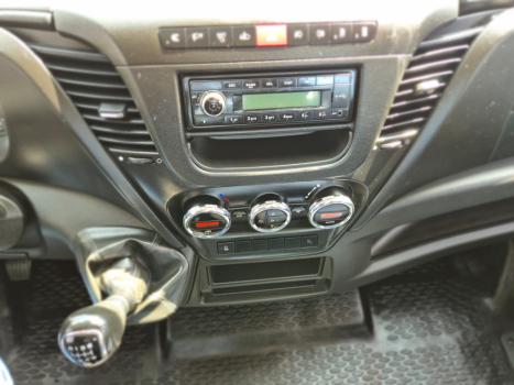IVECO Daily 35-150 CABINE SIMPLES DIESEL, Foto 14