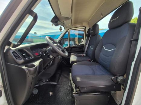 IVECO Daily 35-150 CABINE SIMPLES DIESEL, Foto 16