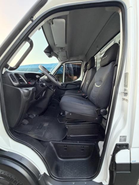 IVECO Daily 35-150 CABINE SIMPLES DIESEL, Foto 9