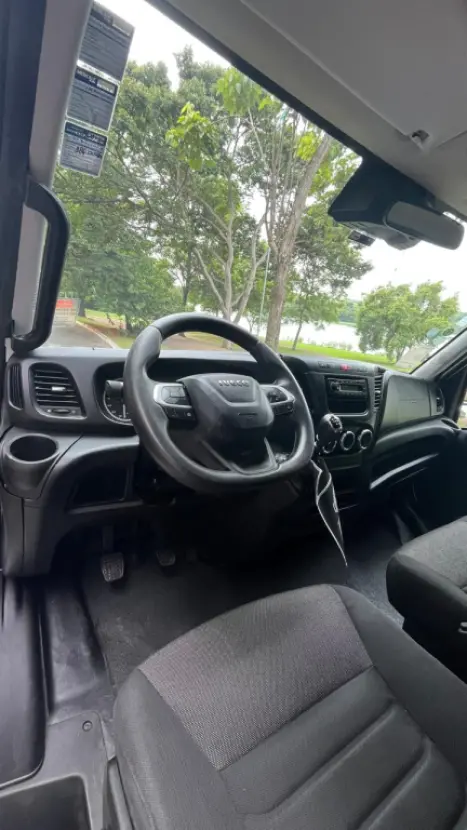 IVECO Daily 35-160 CABINE SIMPLES DIESEL, Foto 14