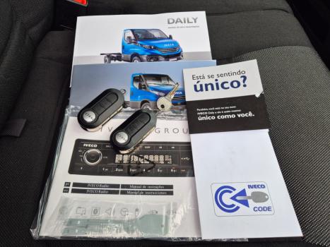 IVECO Daily 35-180 CABINE SIMPLES NO CHASSI AUTOM�TICO, Foto 3