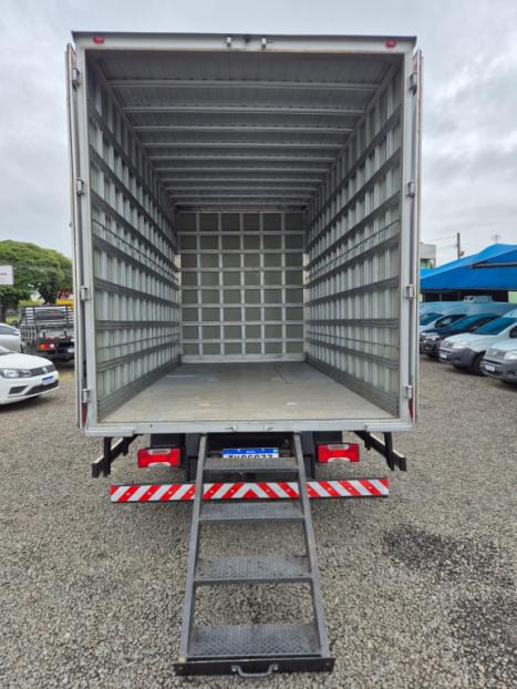 IVECO Daily 35-180 CABINE SIMPLES NO CHASSI AUTOM�TICO, Foto 10