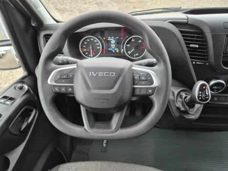 IVECO Daily 35-180 CABINE SIMPLES NO CHASSI AUTOM�TICO, Foto 20