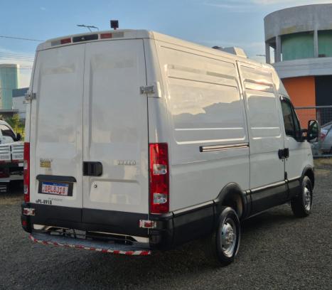 IVECO Daily 35-S14 3P DIESEL GRAND FURGONE TURBO INTERCOOLER, Foto 2