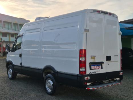 IVECO Daily 35-S14 3P DIESEL GRAND FURGONE TURBO INTERCOOLER, Foto 4