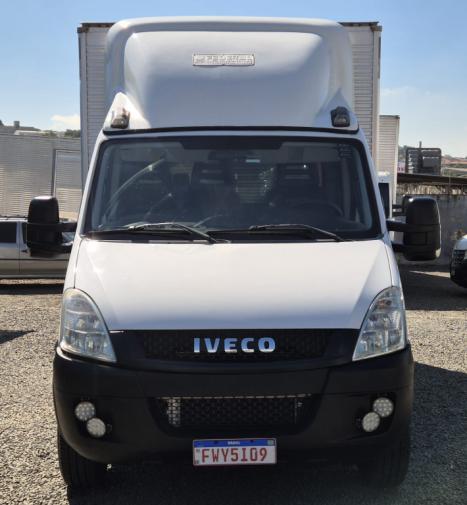 IVECO Daily 35-S14 DIESEL CHASSI CABINE TURBO INTERCOOLER, Foto 5