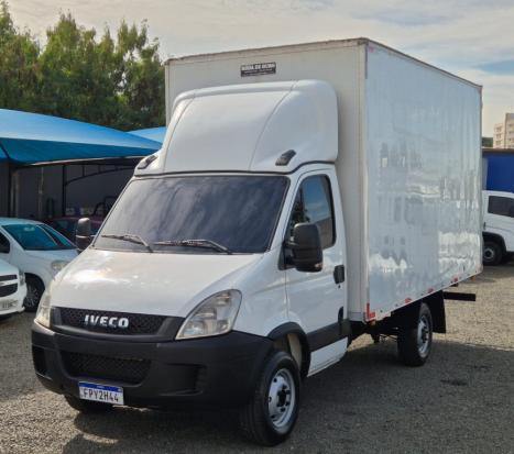IVECO Daily 35-S14 DIESEL CHASSI CABINE TURBO INTERCOOLER, Foto 2