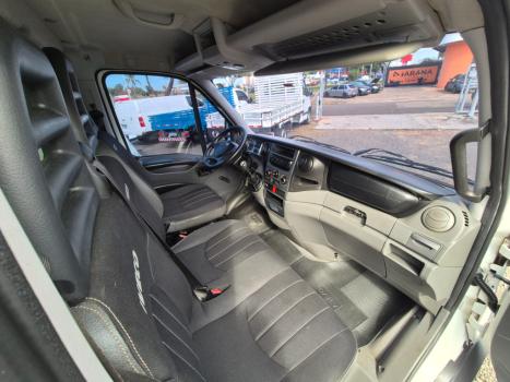 IVECO Daily 35-S14 DIESEL CHASSI CABINE TURBO INTERCOOLER, Foto 15