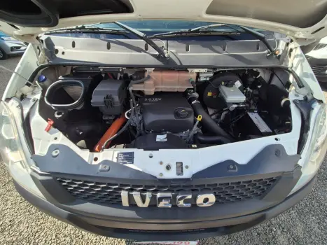 IVECO Daily 35S14 3P DIESEL GRAND FURGONE TURBO INTERCOOLER, Foto 15