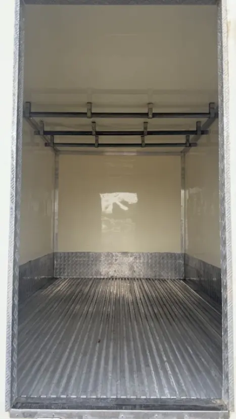 IVECO Daily 35S14 DIESEL CHASSI CABINE TURBO INTERCOOLER, Foto 8