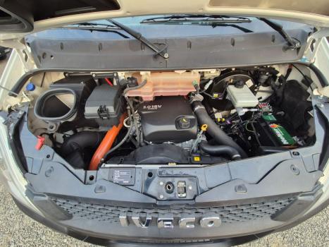 IVECO Daily 35S14 DIESEL CHASSI CABINE TURBO INTERCOOLER, Foto 12
