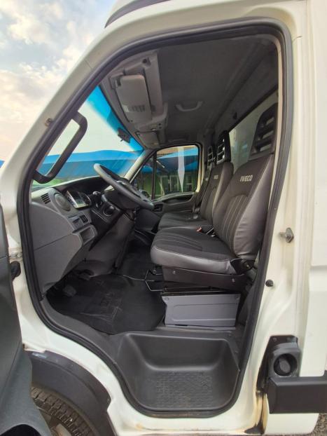 IVECO Daily 35S14 DIESEL CHASSI CABINE TURBO INTERCOOLER, Foto 7