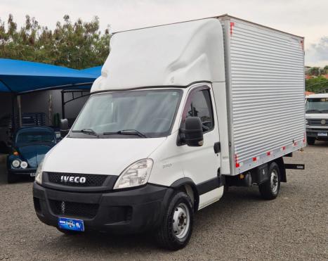 IVECO Daily 35S14 DIESEL CHASSI CABINE TURBO INTERCOOLER, Foto 2