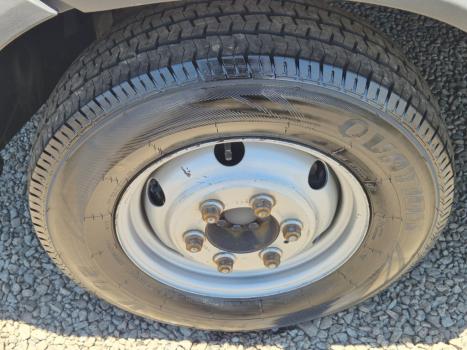 IVECO Daily 35S14 DIESEL CHASSI CABINE TURBO INTERCOOLER, Foto 15