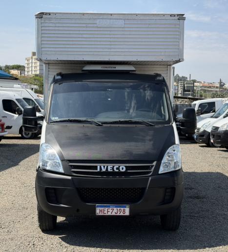 IVECO Daily 55-C16 DIESEL CABINE SIMPLES, Foto 6