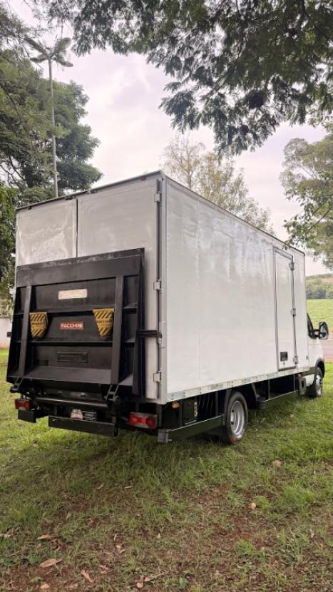 IVECO Daily 55-C16 DIESEL CABINE SIMPLES, Foto 4