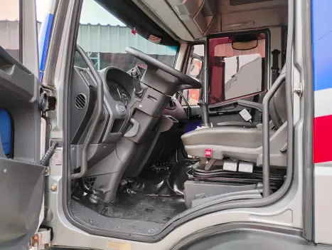 IVECO Tector 240E28, Foto 11