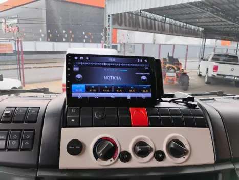 IVECO Tector 240E28, Foto 13