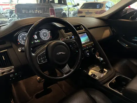 JAGUAR E-Pace 2.0 16V 4P P250 AWD TURBO AUTOM�TICO, Foto 13
