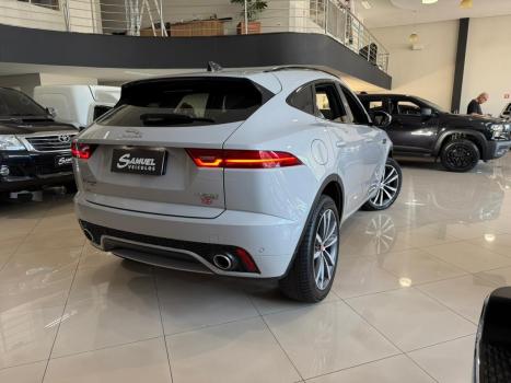 JAGUAR E-Pace 2.0 16V 4P P300 R-DYNAMIC SE AWD TURBO AUTOM�TICO, Foto 3