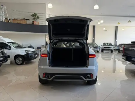JAGUAR E-Pace 2.0 16V 4P P300 R-DYNAMIC SE AWD TURBO AUTOM�TICO, Foto 14