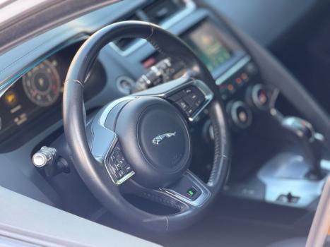 JAGUAR E-Pace 2.0 P250 FLEX R-DYNAMIC S AWD TURBO AUTOMTICO, Foto 9