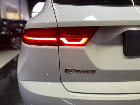 JAGUAR E-Pace , Foto 17