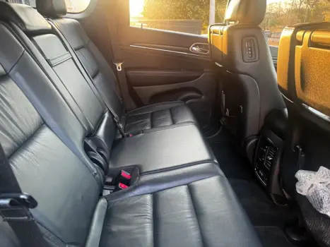 JEEP Cherokee 3.2 4P V6 24V 4X4 LIMITED AUTOMÁTICO, Foto 22 JEEP Cherokee 3.2 4P V6 24V 4X4 LIMITED AUTOMÁTICO, Foto 22