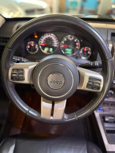 JEEP Cherokee 3.7 V6 12V 4P 4X4 LIMITED AUTOM�TICO, Foto 9