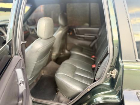 JEEP Cherokee 4.0 6 CILINDROS 12V 4P 4X4 LAREDO AUTOM�TICO, Foto 6