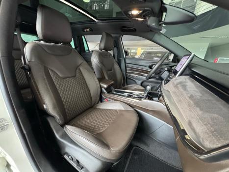 JEEP Commander 1.3 16V 4P FLEX T270 OVERLAND TURBO AUTOM�TICO AT6, Foto 8