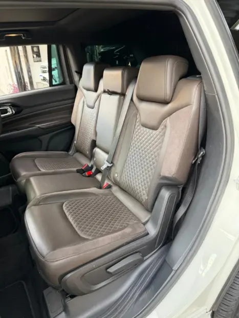 JEEP Commander 1.3 16V 4P FLEX T270 OVERLAND TURBO AUTOM�TICO AT6, Foto 18