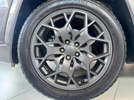 JEEP Commander 1.3 16V 4P FLEX T270 OVERLAND TURBO AUTOM�TICO AT6, Foto 5