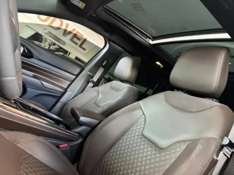 JEEP Commander 1.3 16V 4P FLEX T270 OVERLAND TURBO AUTOM�TICO AT6, Foto 17