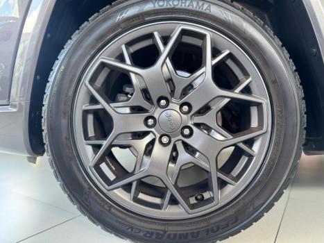 JEEP Commander 1.3 16V 4P FLEX T270 OVERLAND TURBO AUTOM�TICO AT6, Foto 5