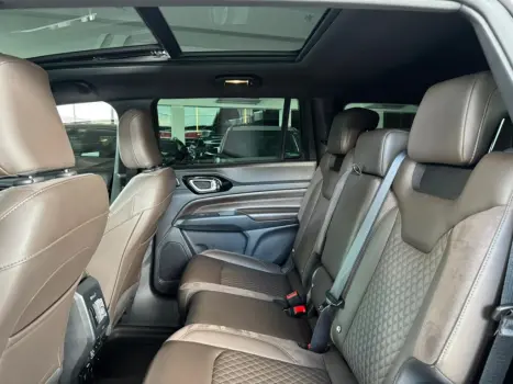JEEP Commander 1.3 16V 4P FLEX T270 OVERLAND TURBO AUTOM�TICO AT6, Foto 11