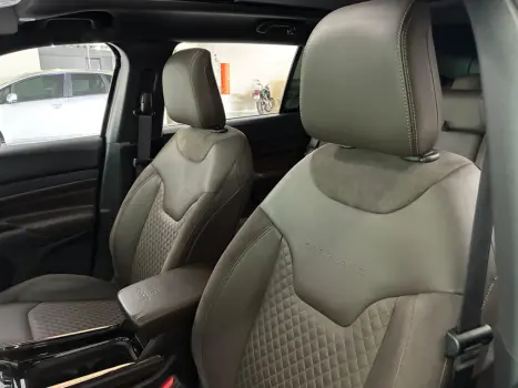 JEEP Commander 1.3 16V 4P FLEX T270 OVERLAND TURBO AUTOM�TICO AT6, Foto 15