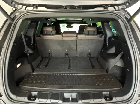 JEEP Commander 1.3 16V 4P FLEX T270 OVERLAND TURBO AUTOM�TICO AT6, Foto 16