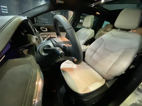 JEEP Commander 1.3 16V 4P FLEX T270 OVERLAND TURBO AUTOM�TICO AT6, Foto 13