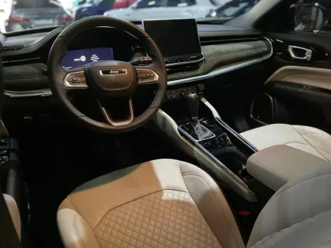 JEEP Commander 1.3 16V 4P FLEX T270 OVERLAND TURBO AUTOM�TICO AT6, Foto 15