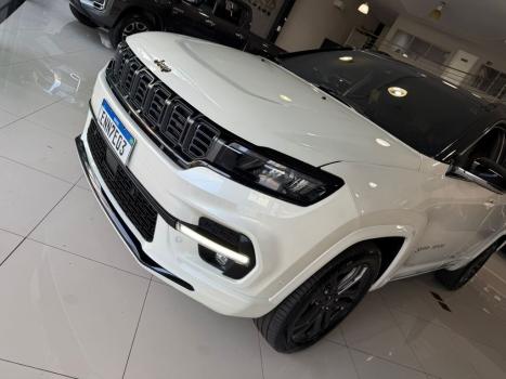 JEEP Commander 1.3 16V 4P FLEX T270 OVERLAND TURBO AUTOM�TICO AT6, Foto 4