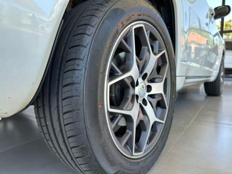 JEEP Commander 2.0 16V 4P HURRICANE 4 TURBO OVERLAND AUTOMÁTICO, Foto 11 JEEP Commander 2.0 16V 4P HURRICANE 4 TURBO OVERLAND AUTOMÁTICO, Foto 11