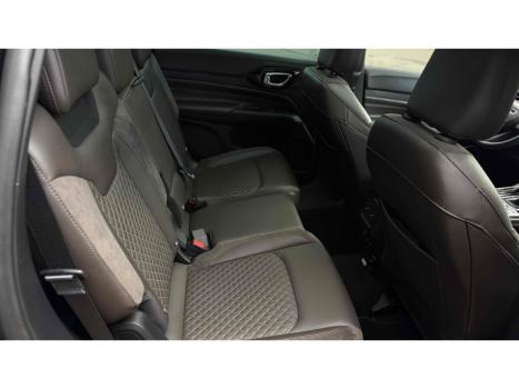 JEEP Commander 2.0 16V 4P TD380 OVERLAND 4X4 TURBO DIESEL AUTOM�TICO AT9, Foto 8